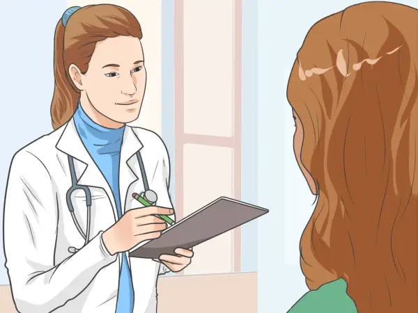 Medico con stetoscopio e appunti spiega a paziente come aumentare ossigeno nel sangue.